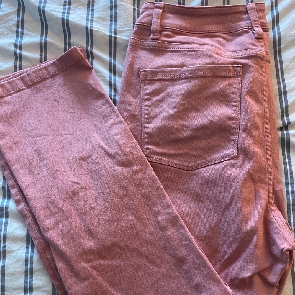 LL Bean Classic Fit- Cropped Pants